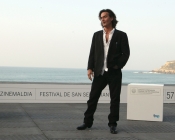  - When you�re strange: a film about The Doors