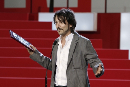 Diego Luna : Horizontes Award ('Abel')