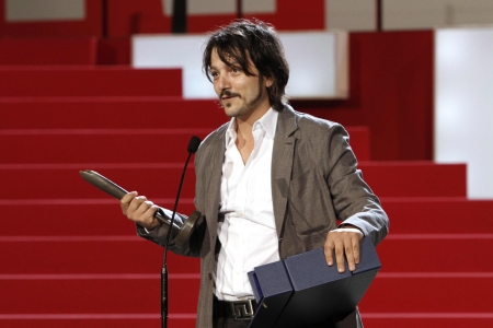 Diego Luna : Horizontes Award ('Abel')
