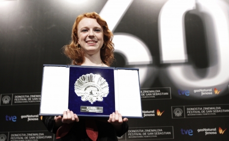 KATIE COSENI - SILVER SHELL FOR BEST ACTRESS