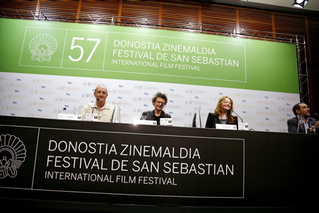 Al Clark, Ana Kokkinos, Miranda Otto