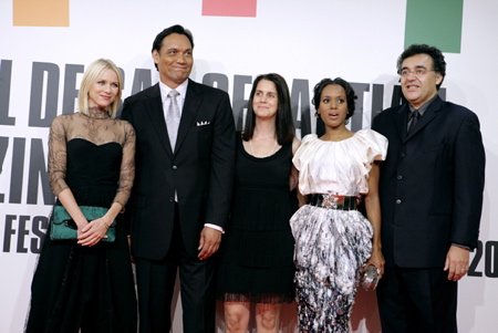 Naomy Watts, Jimmy Smits, Julie Lynn, Kerry Washington, Rodrigo Garc�a