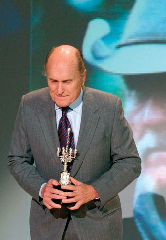 ROBERT DUVALL